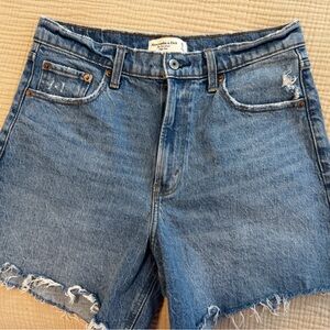 Abercrombie High Rise Dad Short